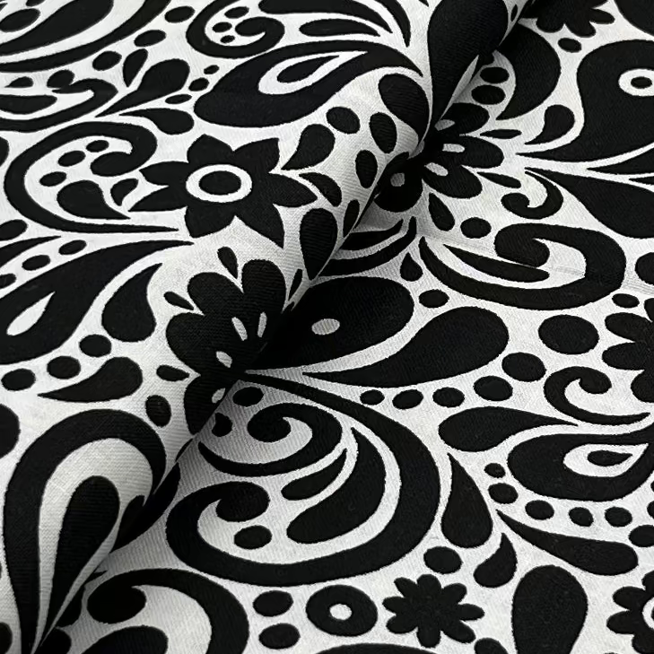 Black & White Paisley Quilting Print | REMNANTS