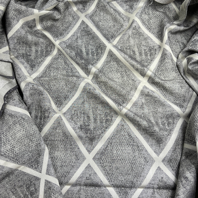Diamond Outlined Silver Snakeskin Upholstery - 36" Maker's Roll End
