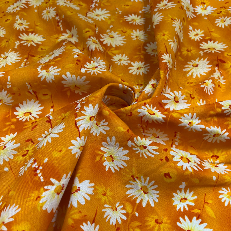 Vintage Daisies by Robert Kaufman | 100% Cotton Quilting Fabric