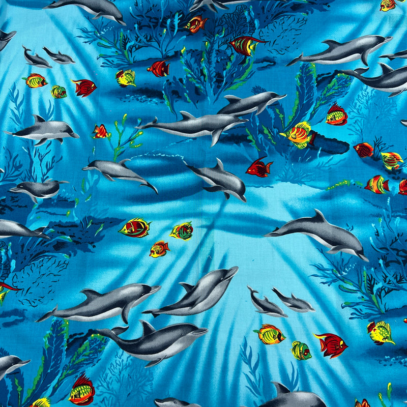 In Paradise - Tropical Fish by Hoffman International Fabrics | 100% Cotton Quilting Fabric