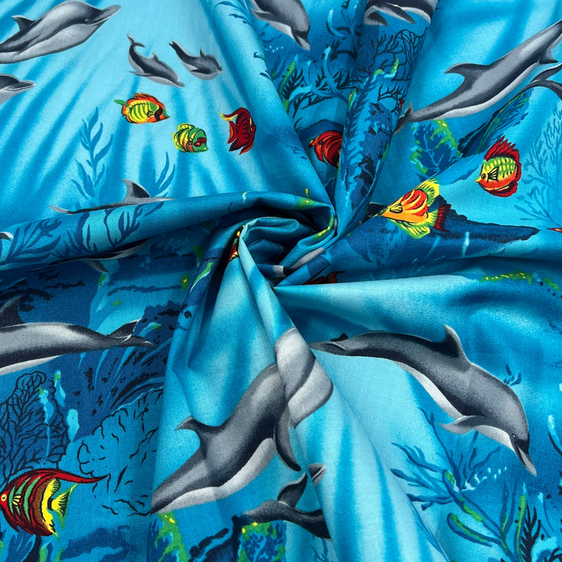 In Paradise - Tropical Fish by Hoffman International Fabrics | 100% Cotton Quilting Fabric