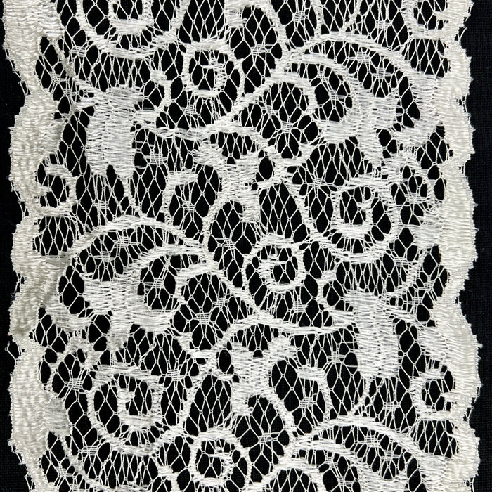 Vine Scroll Lace Trim - Ivory