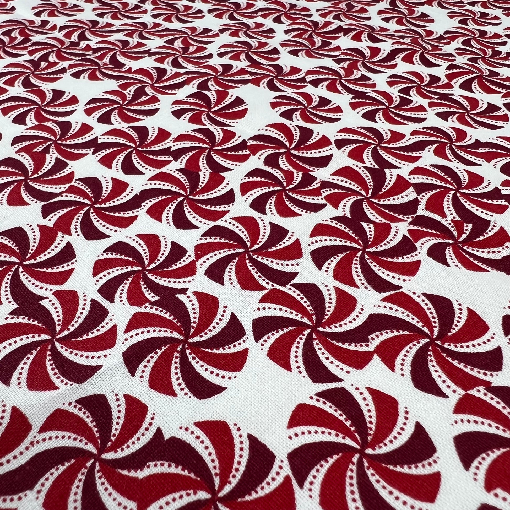 Peppermint Swirl | Cotton Quilting Prints - SKU 7635A #U16