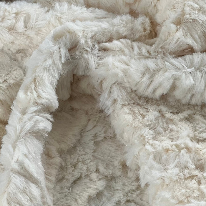 Reptilian Pile Faux Fur | 8 Colors Available (Avg. 50 Yard Roll)