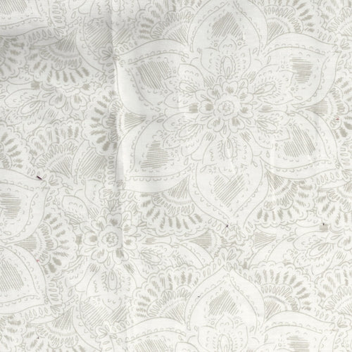 White Liz Claiborne Cotton Print Woven Fabric